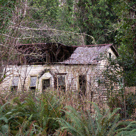 Raymond, WA - Mud House Raymond, WA - Mud House